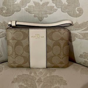 Coach Corner Zip Wristlet in Signature Canvas